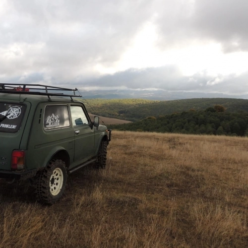 KIRÁLYI ÚTON: BORVIZEK ÉS REJTETT FALVAK OFF-ROAD TÚRA