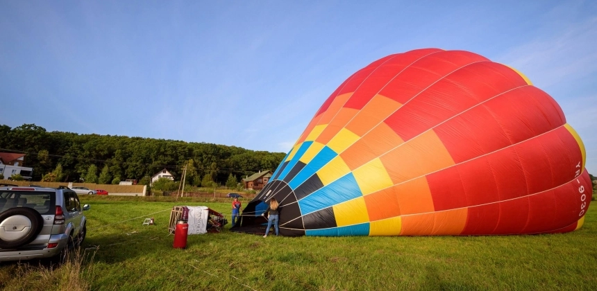 HŐLÉGBALLONNAL HÁROMSZÉK FÖLÖTT