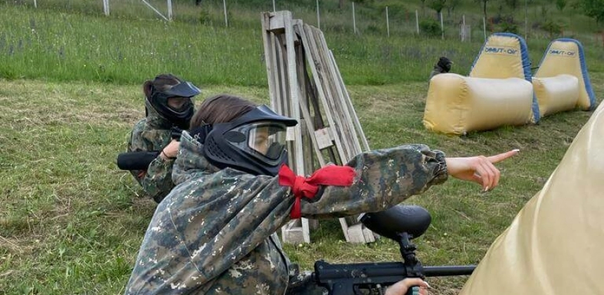 PAINTBALL PRIVAT ÎN AER LIBER