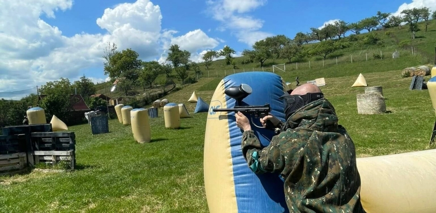 PAINTBALLCSATA KORLÁTLAN GOLYÓVAL