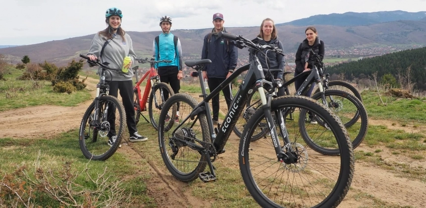 ÎNCHIRIERE BICICLETE ELECTRICE