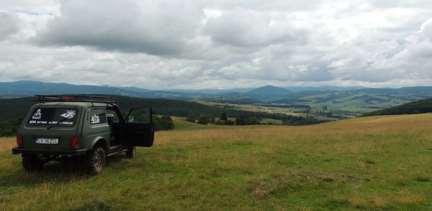 DRUMUL VULCANILOR - TUR GHIDAT OFF-ROAD