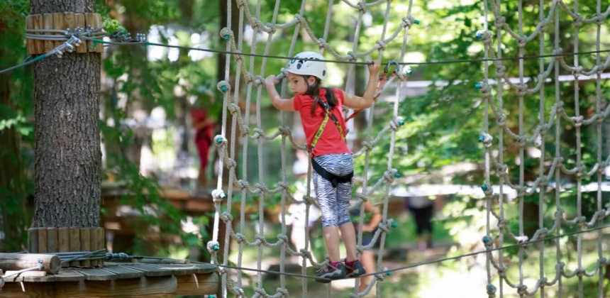 BILET ADRENALIN PARK PENTRU FAMILIE – RELAXARE ACTIVĂ ÎMPREUNĂ