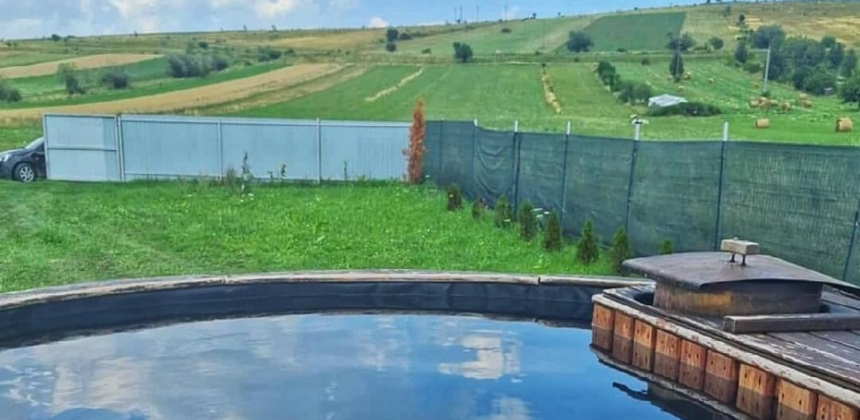 CIUBĂR MOBIL PE ROȚI – MOMENTE FIERBINȚI ÎN PROPRIA CURTE