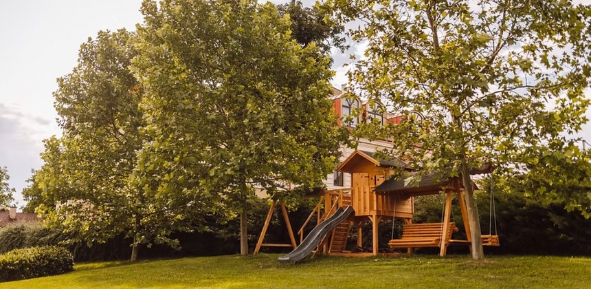 O ESCAPADĂ ÎN FAMILIE LA PETRY ESTATE WINERY